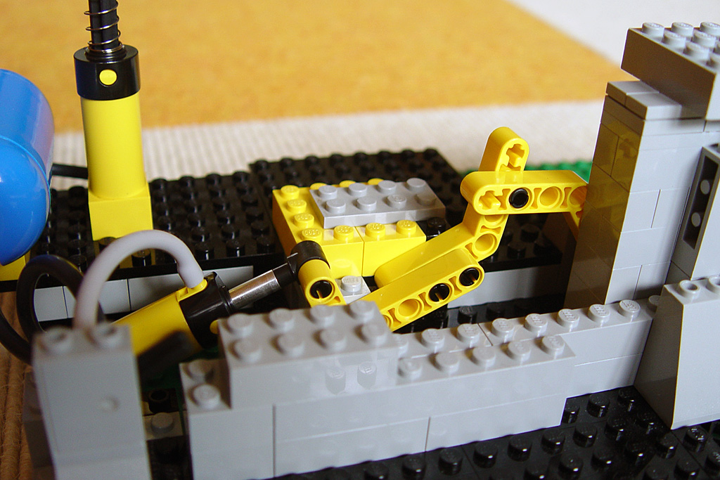 tbt_0034_brick_lego_panzertuer.jpg