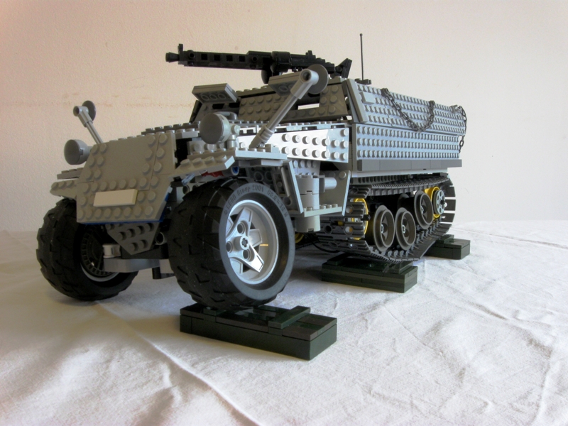 sdkfz251ausfr_1.jpg