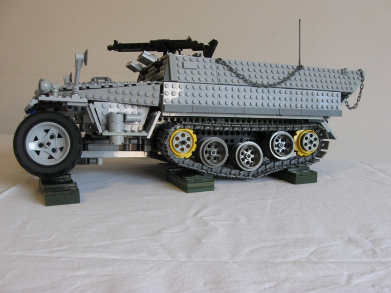 sdkfz251ausfr_2.jpg