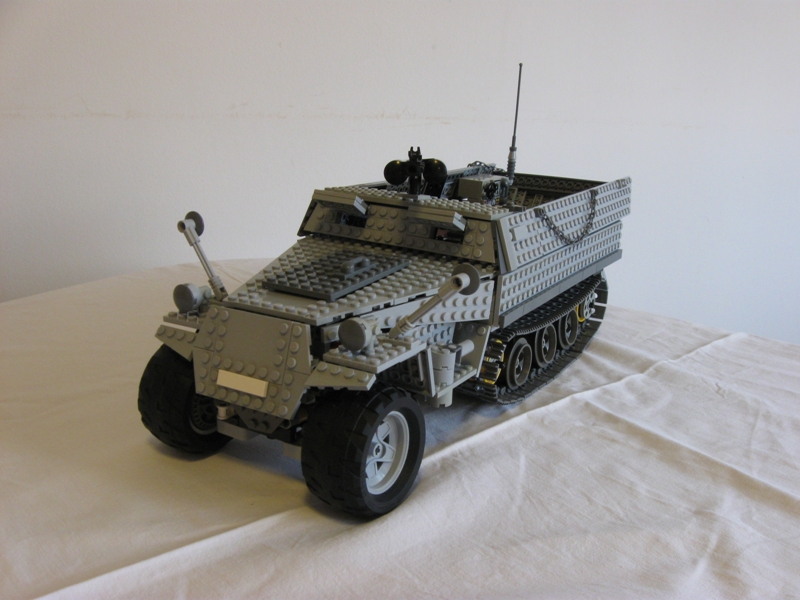 sdkfz251ausfr_4.jpg