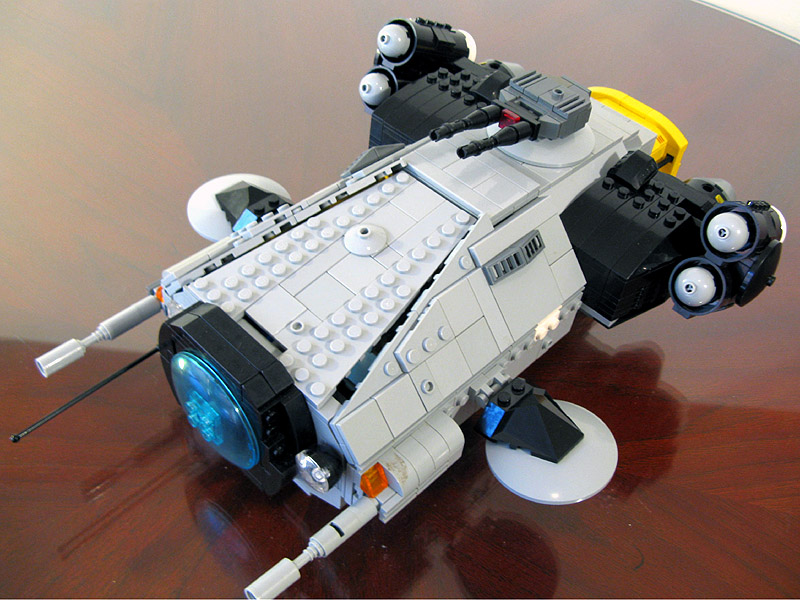 escort_shuttle003.jpg