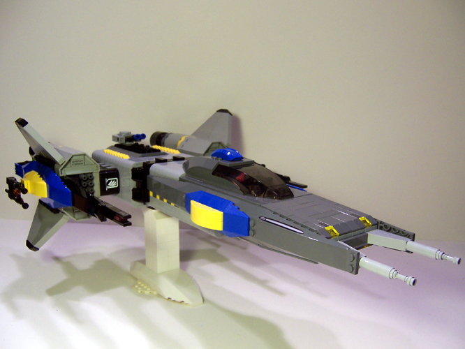piratecommandship_001.jpg