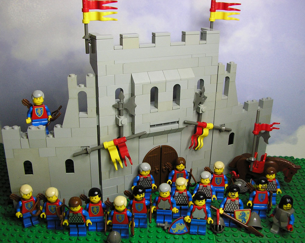 0_0_0_castle_8.jpg