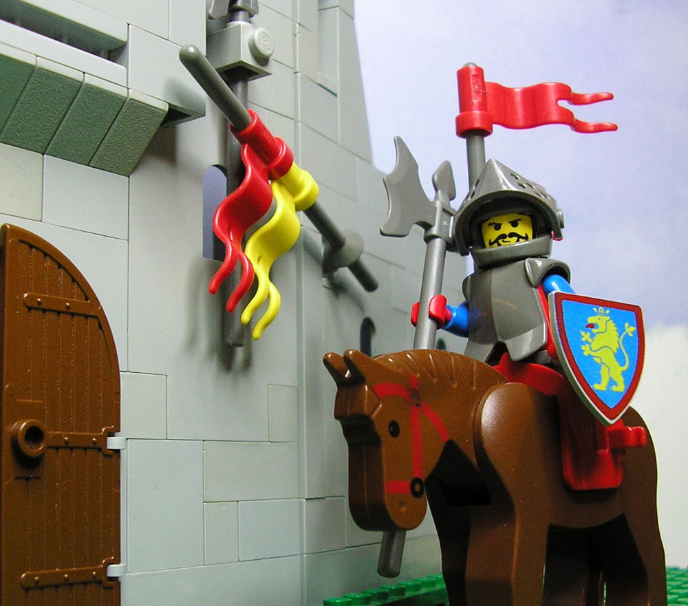 0_0_0_castle_9.jpg