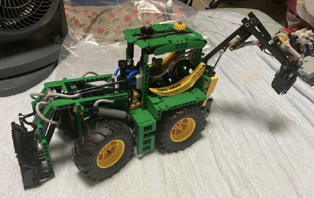 backhoe1.jpg
