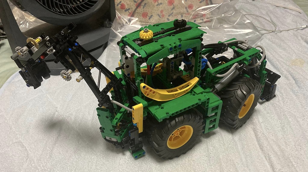 backhoe2.jpg