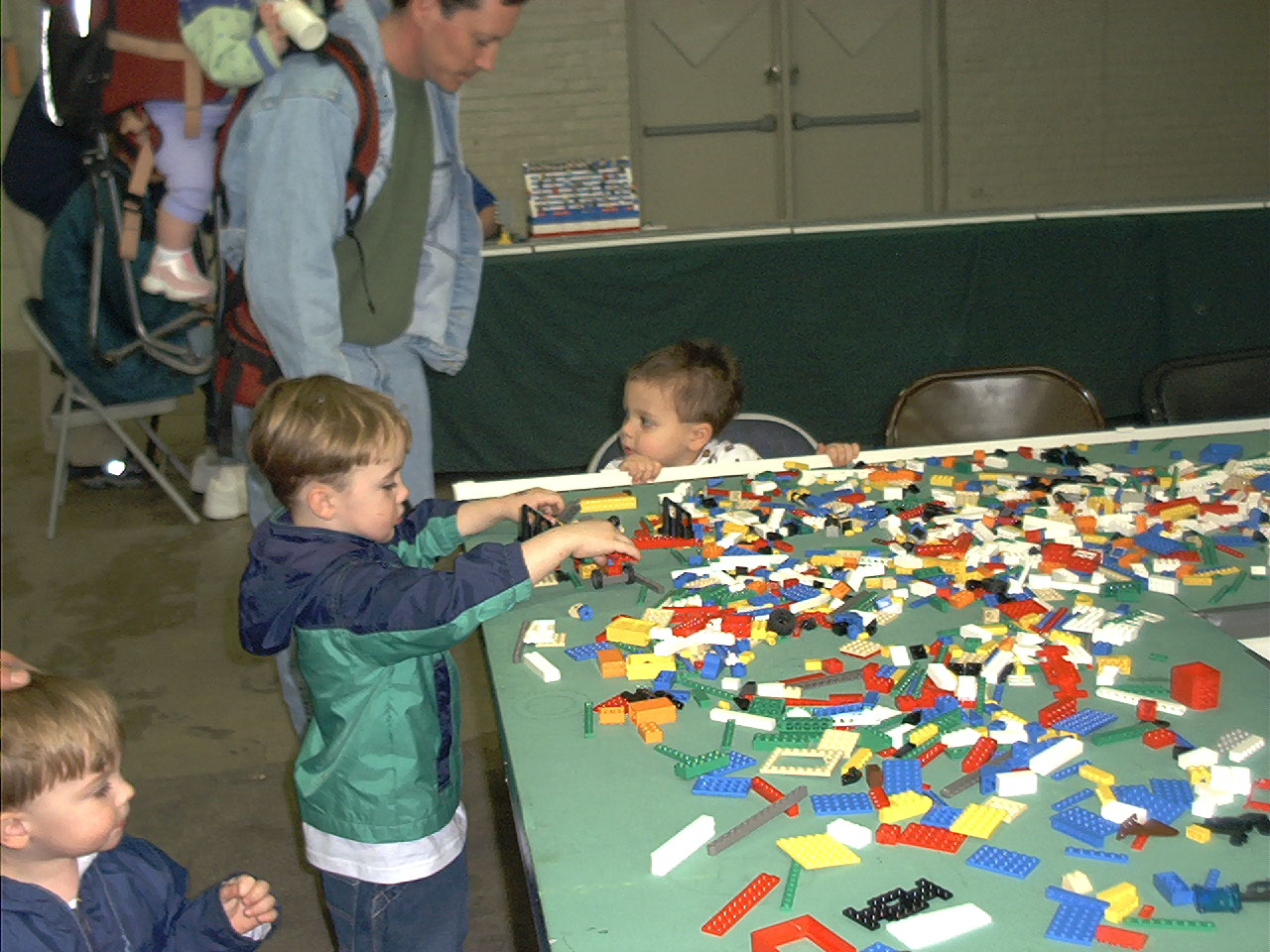 playarea004.jpg