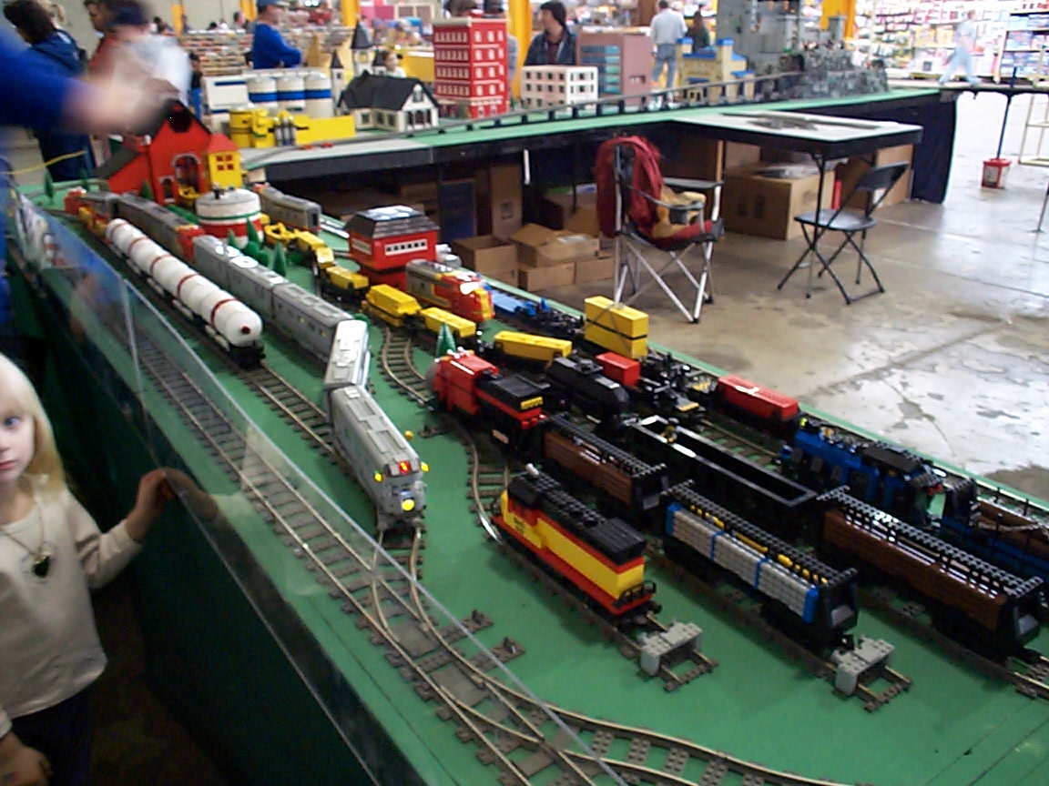 trainyard002.jpg