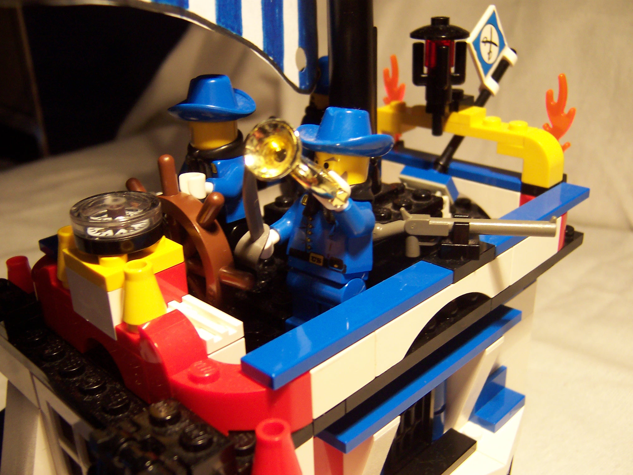 lego_pix_6-9-06_009.jpg