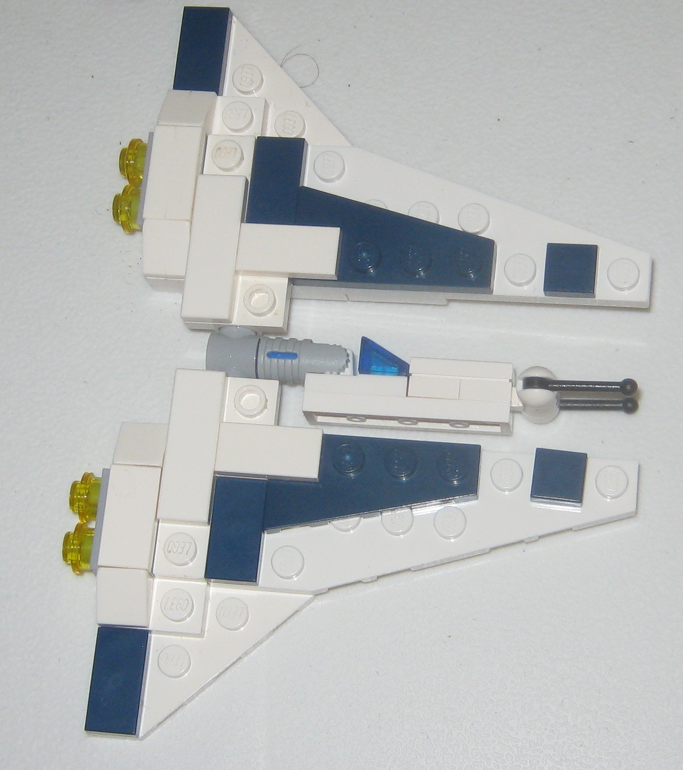 30241_gauntlet_2.jpg