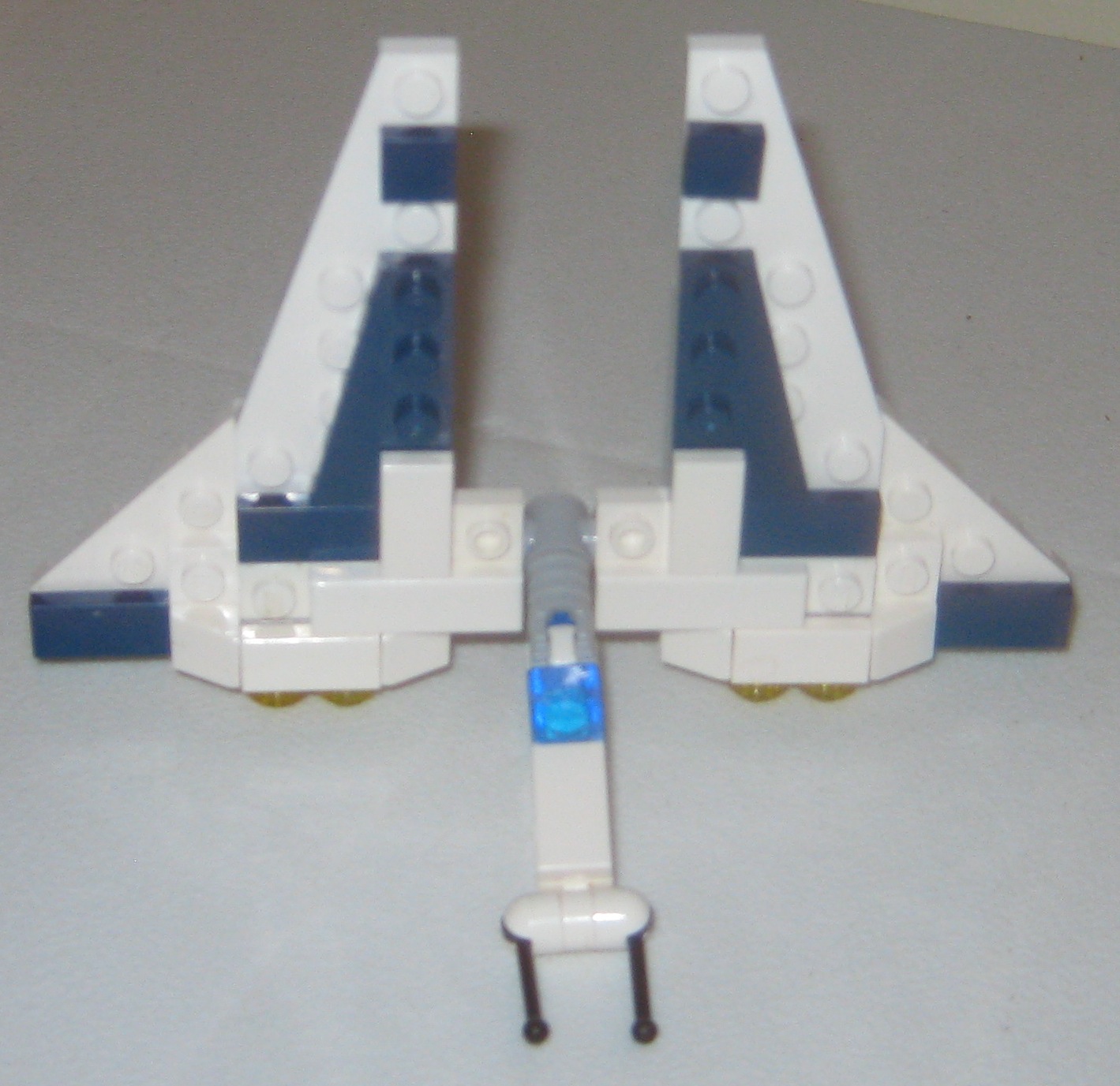 30241_gauntlet_3.jpg