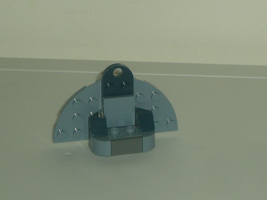 05_command_chair.jpg