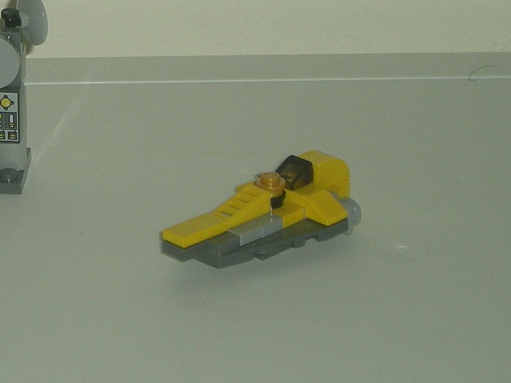 15_anakin_starfighter.jpg