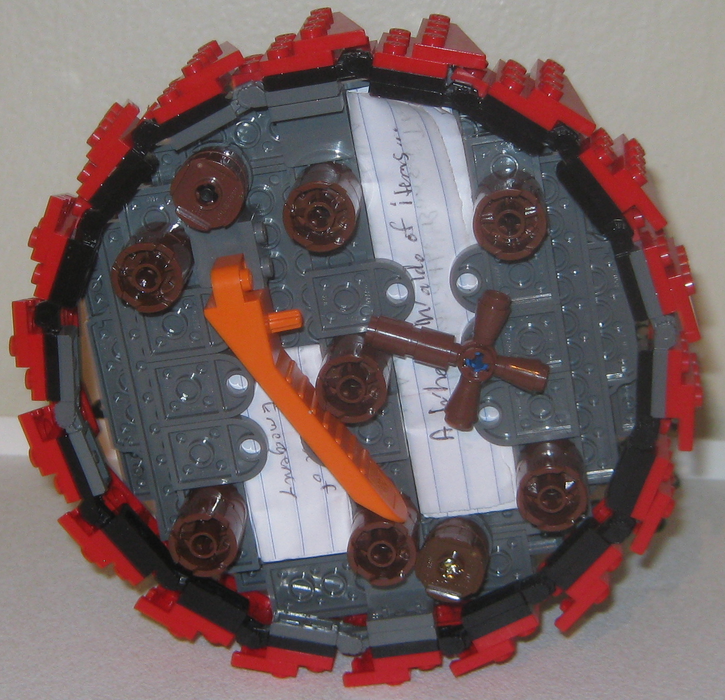 specialized_compartmentalized_container.jpg