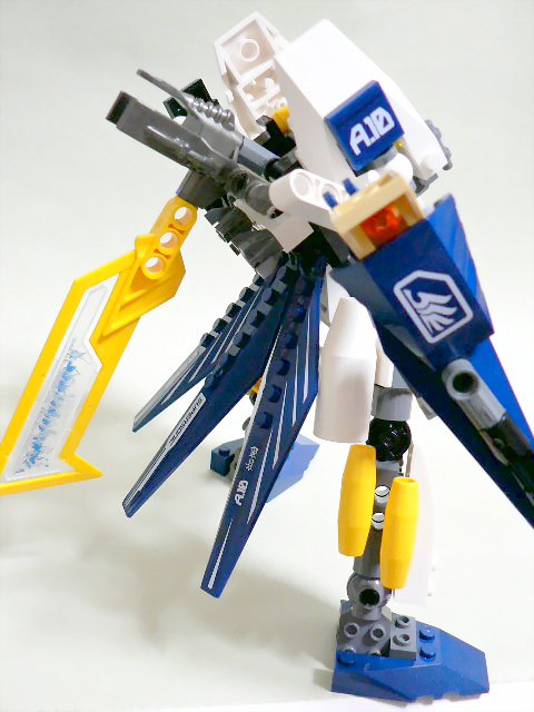 8103only_06.jpg