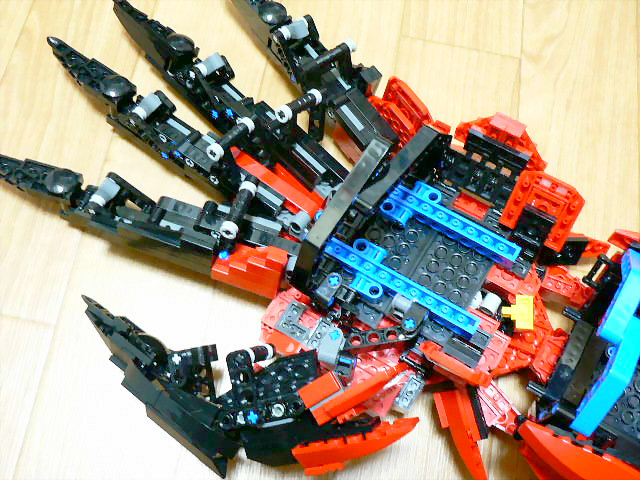 boostedgear_09.jpg