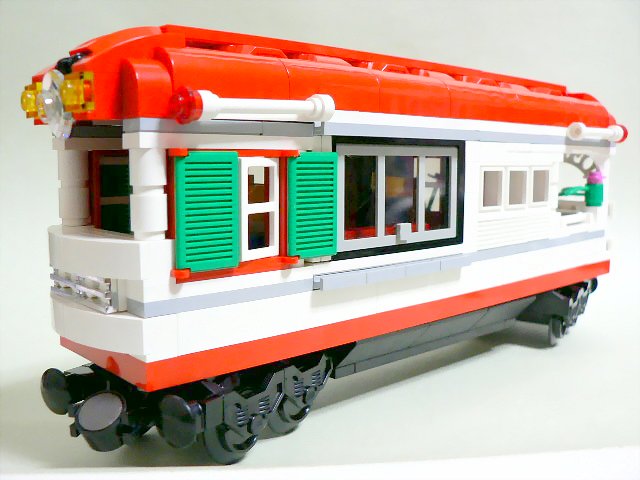 housetrain_05.jpg