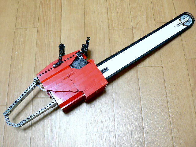 chainsaw_03.jpg