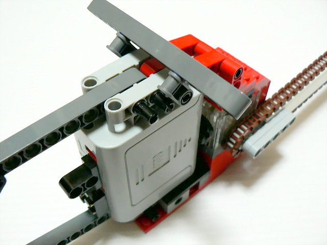 chainsawmini_06.jpg