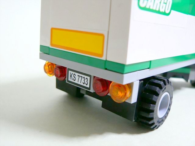 7733_18.jpg