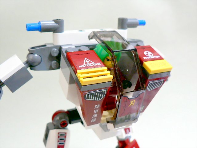 8102_08.jpg