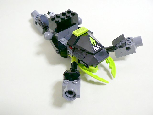 8104_08.jpg