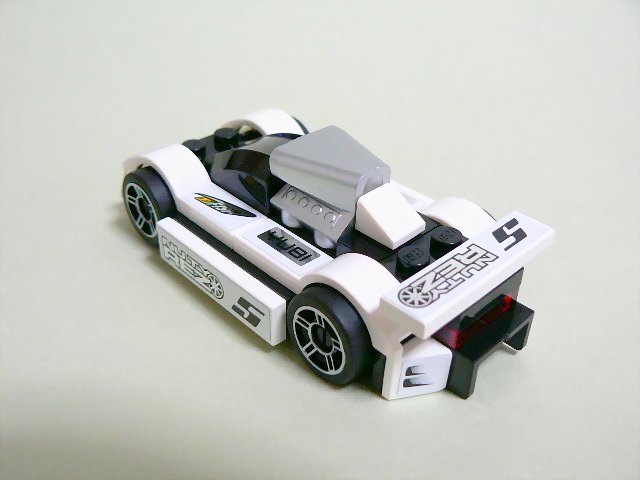 8149_05.jpg