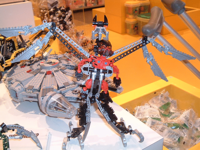 2004_0602newbionicle03172.gif