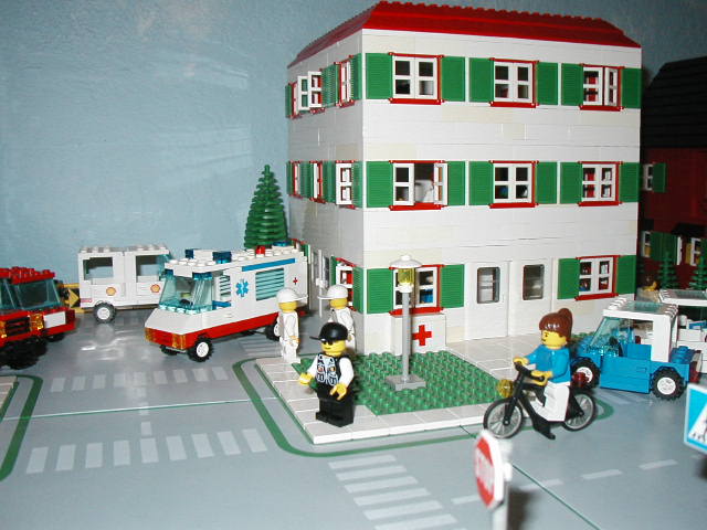 saint_lego_medical.jpg