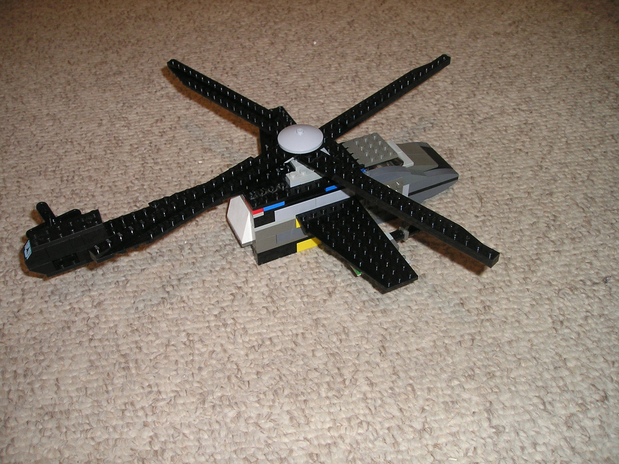 lego2_001.jpg