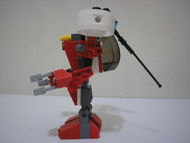 04_mecha_side.jpg
