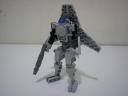 13_mecha_on_ground.jpg