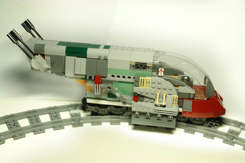 slave_i_train_nachapon_101020_2.jpg