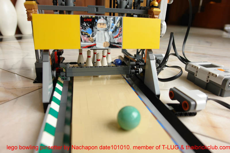 nachapon_lego_pinsetter_101010_21.jpg