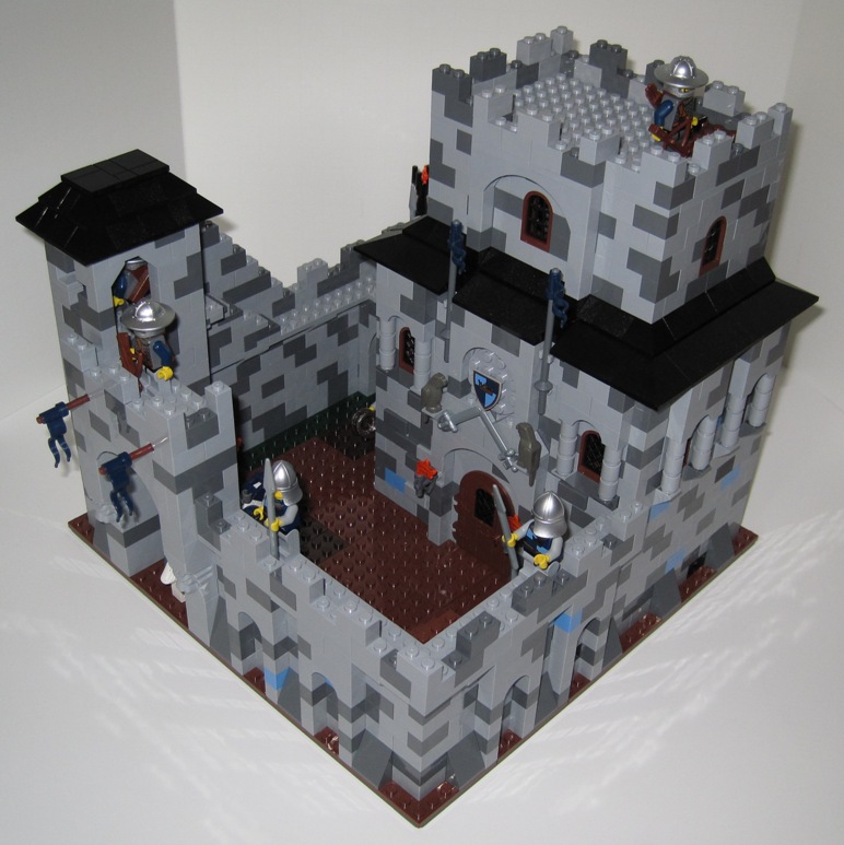 lego_32x32_castle_007s.jpg