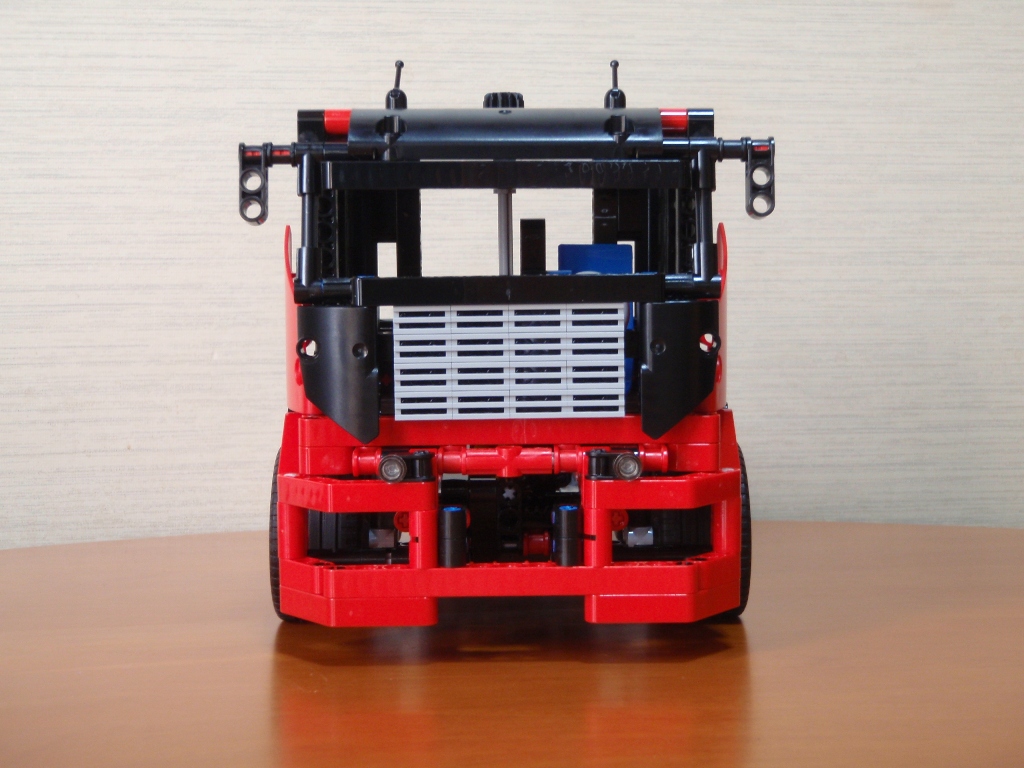 8041race_truck_04.jpg