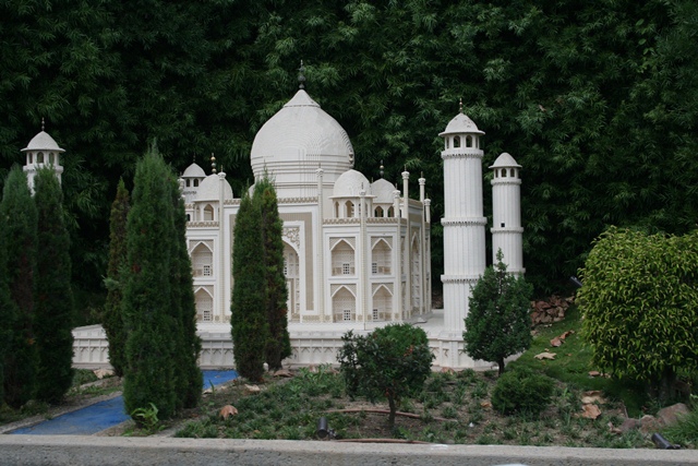 img_5837_day4_2012_033.jpg