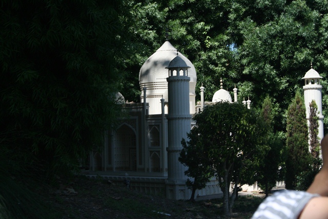 img_4687_resize090.jpg