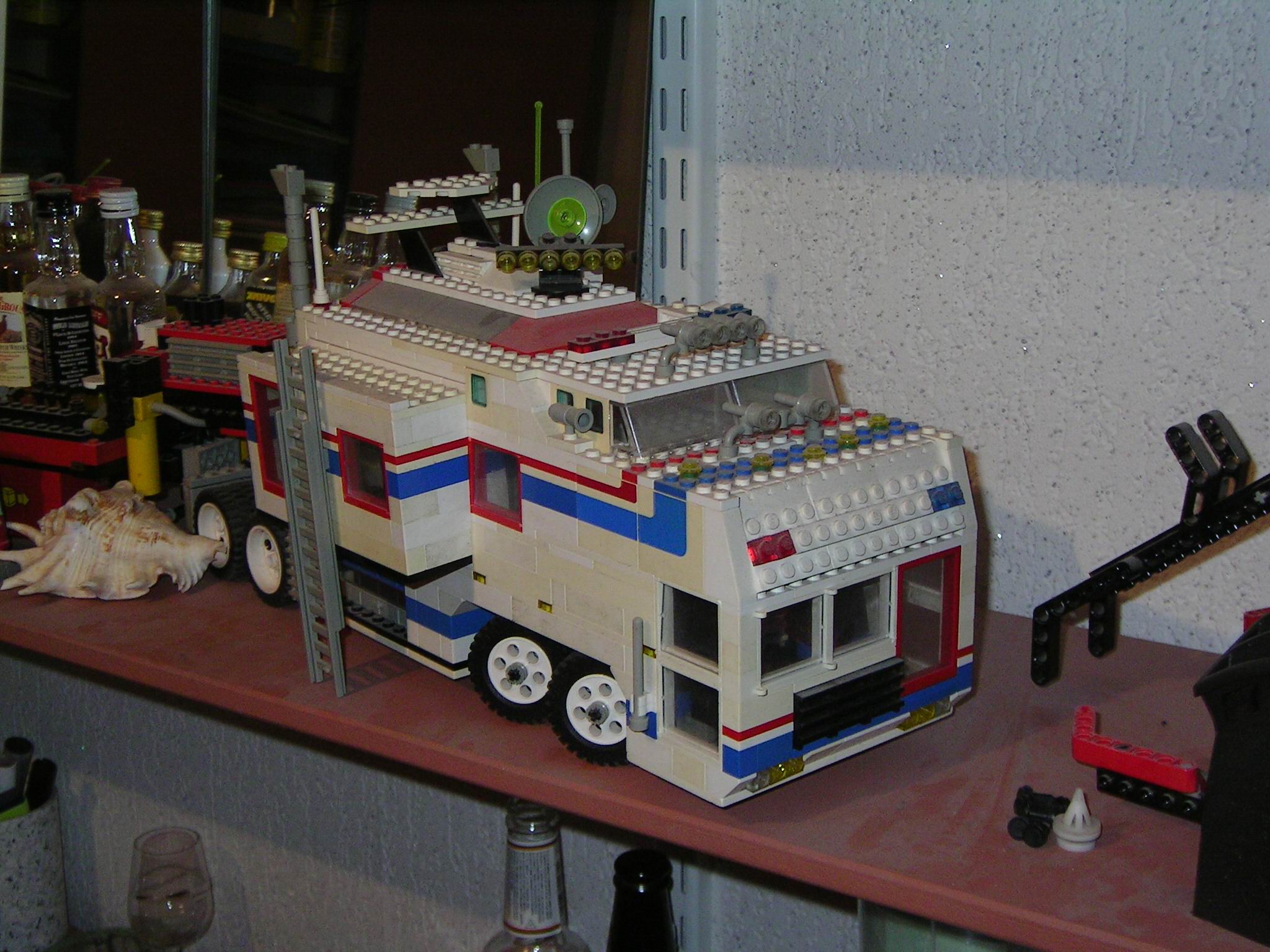 lego_truck__liquor_transport.jpg