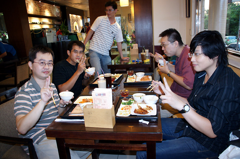 party-3.jpg