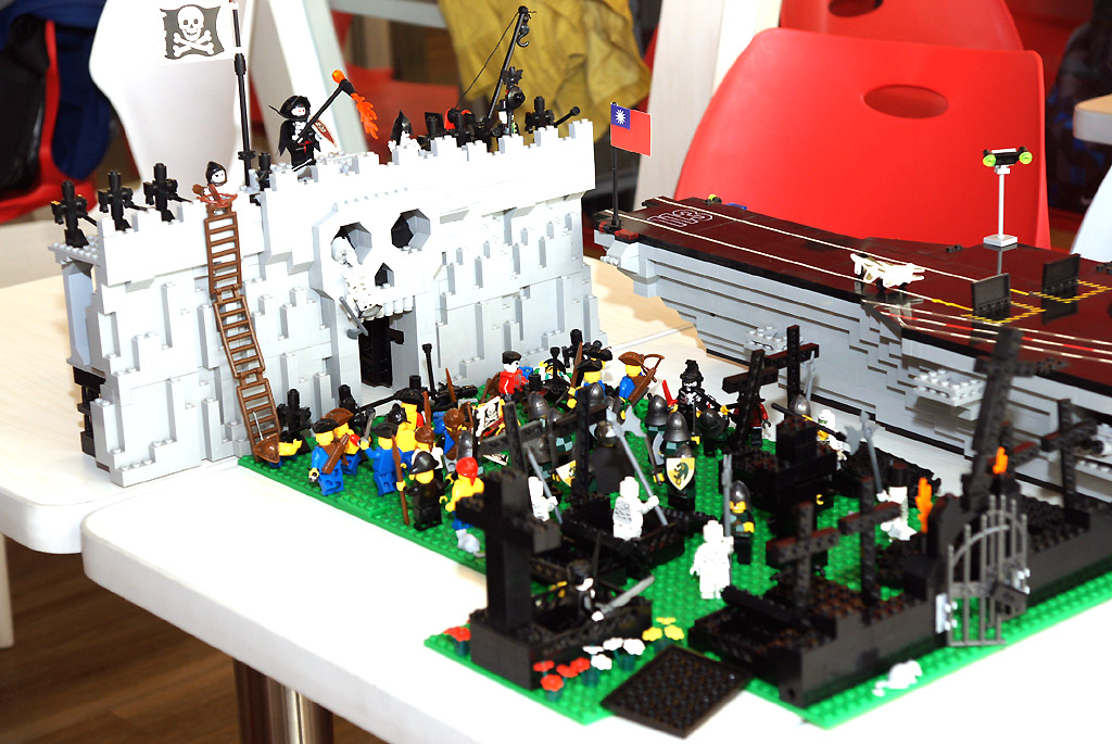 lego-21.jpg