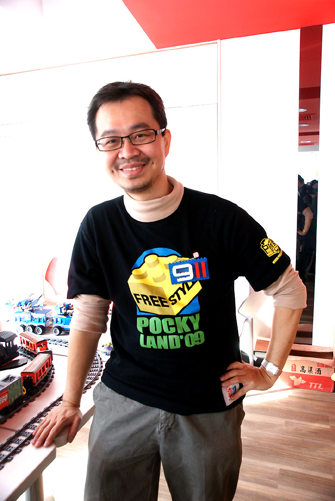 member-8.jpg