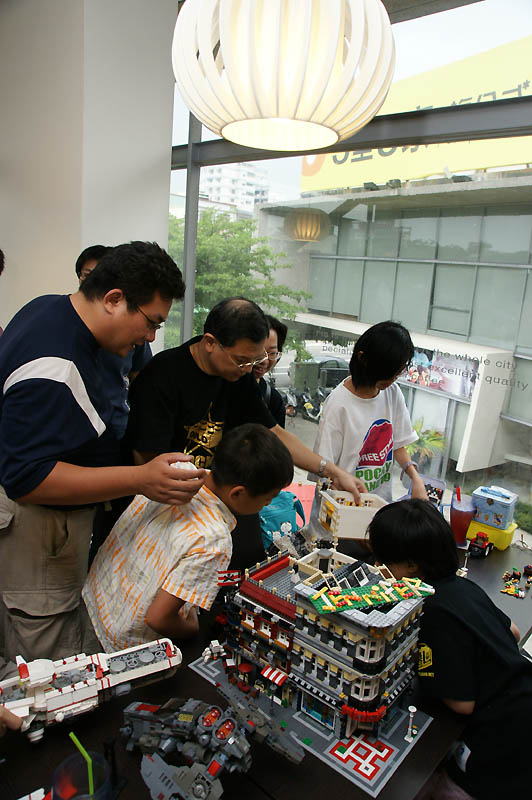 party-8.jpg