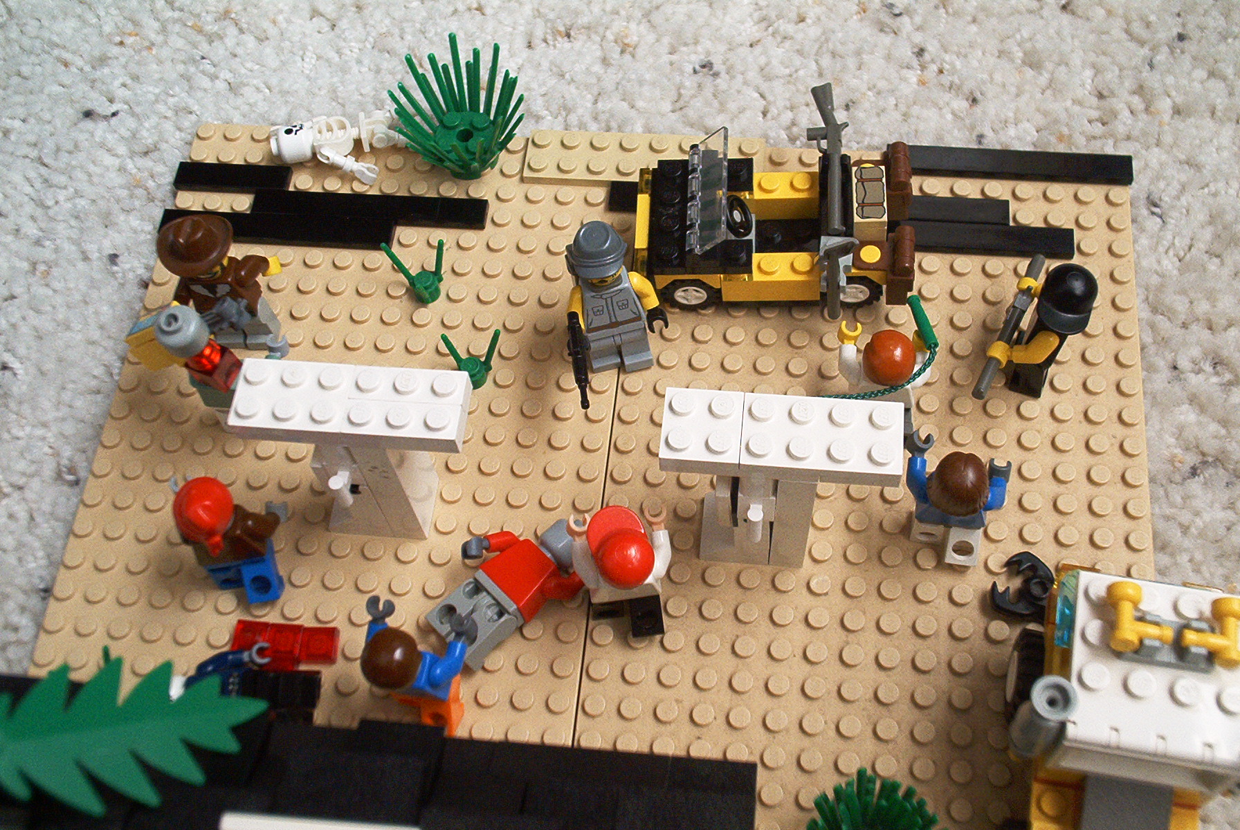 07gas_station.jpg