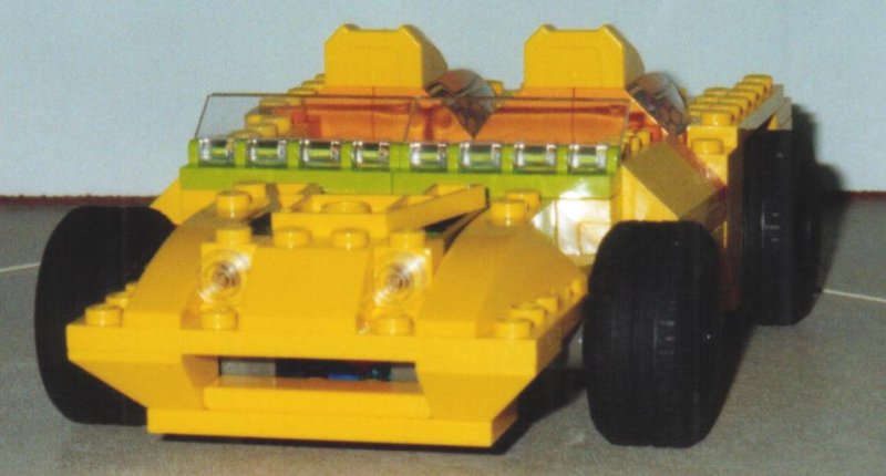 yellobot01a.jpg