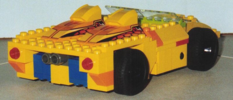 yellobot02a.jpg