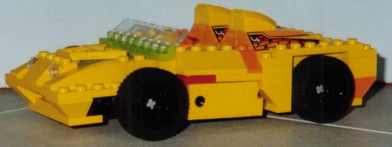 yellobot03a.jpg