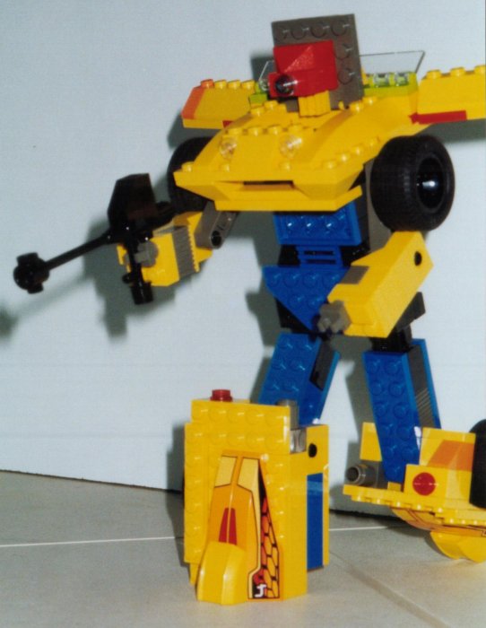 yellobot07a.jpg