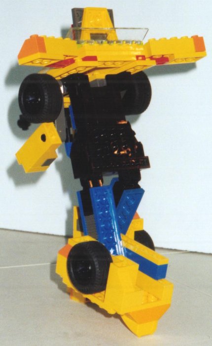 yellobot08a.jpg