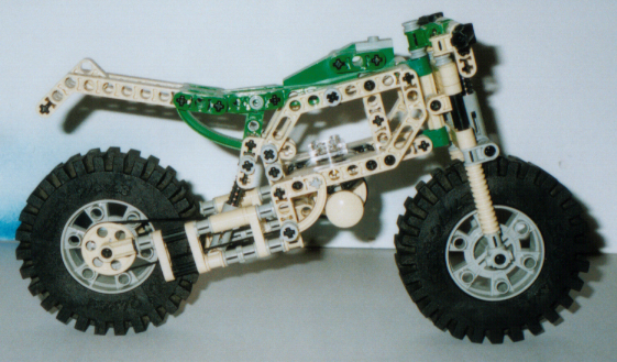 motox2.jpg